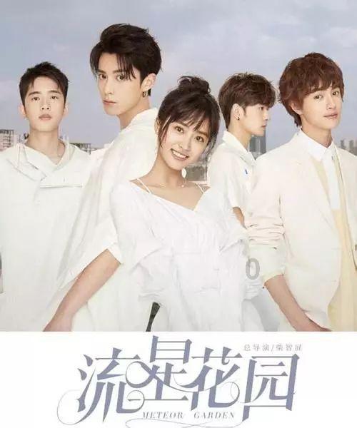 暗黑精灵的装扮