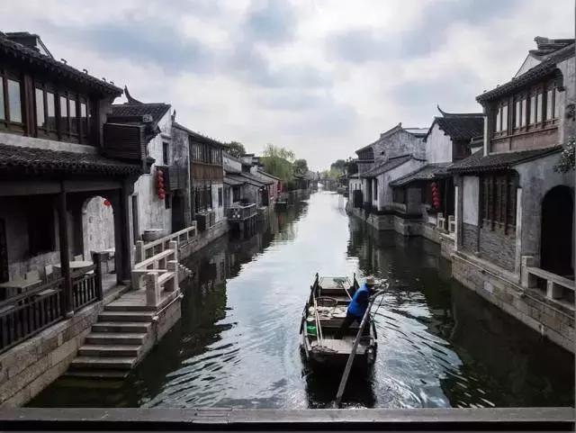 首届微博旅游之夜活动在大理开幕